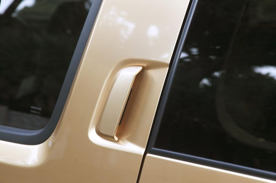  Nissan Pathfinder 2009 года  (фото 3 из 110)